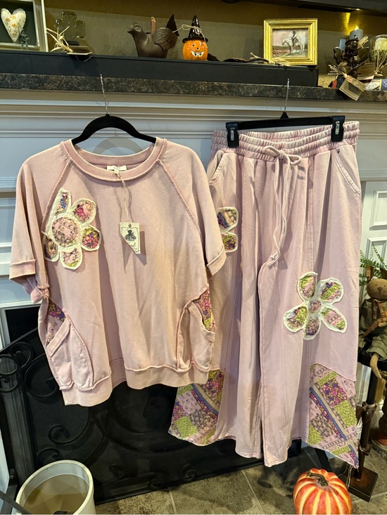 Easel Los Angeles Pants - easel Pink Floral Patch Pocket Pantsuit Set